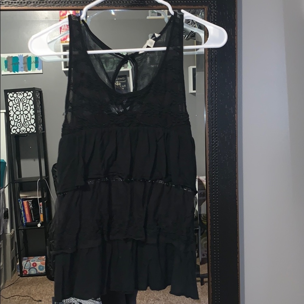 Tank top.